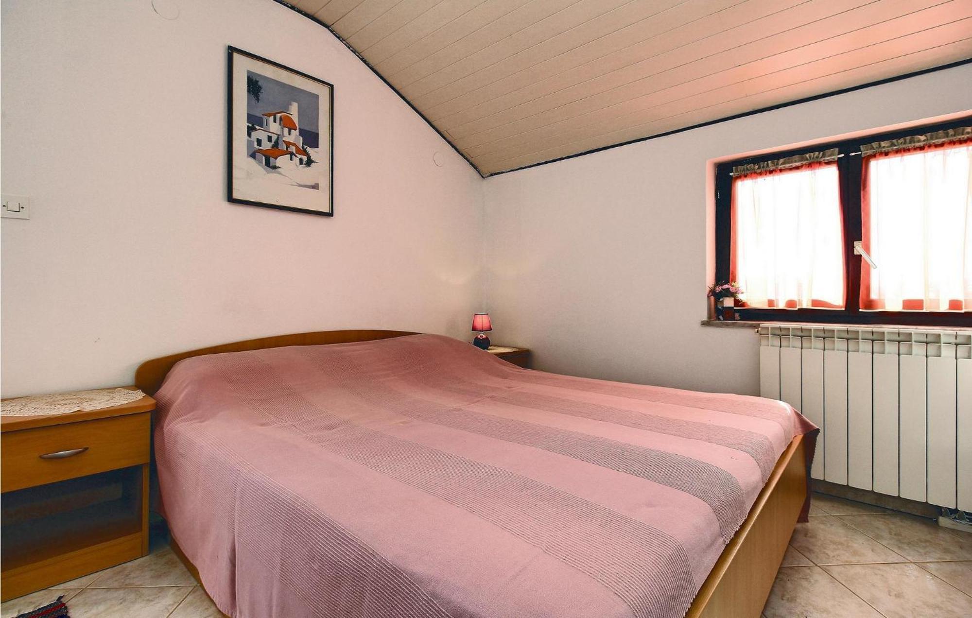 Gorgeous Apartment In Umag With Wifi Екстер'єр фото